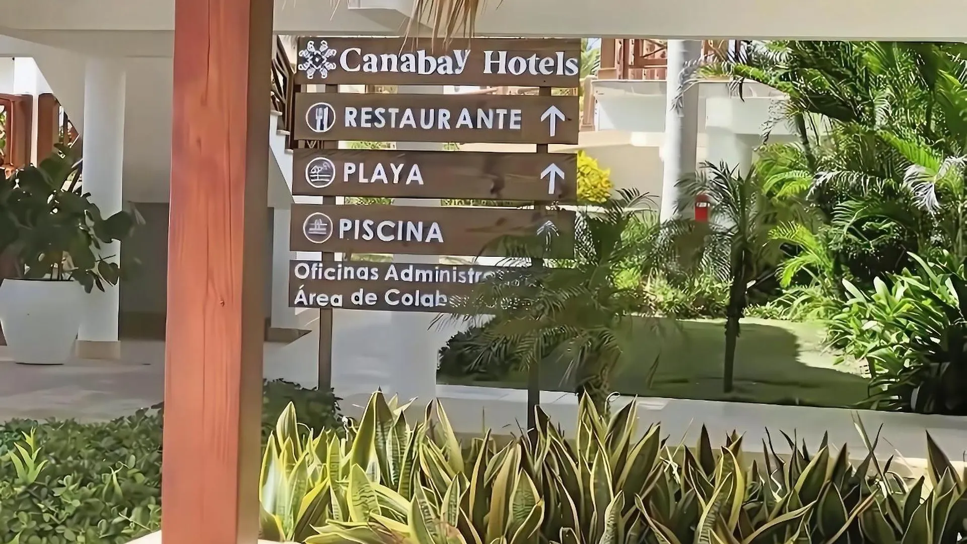 Cana Rock Star, Vista Al Campo De Golf Y Piscina C-303, B-400, B-506 Y B-502 - Desayuno Incluido Punta Cana 0*,