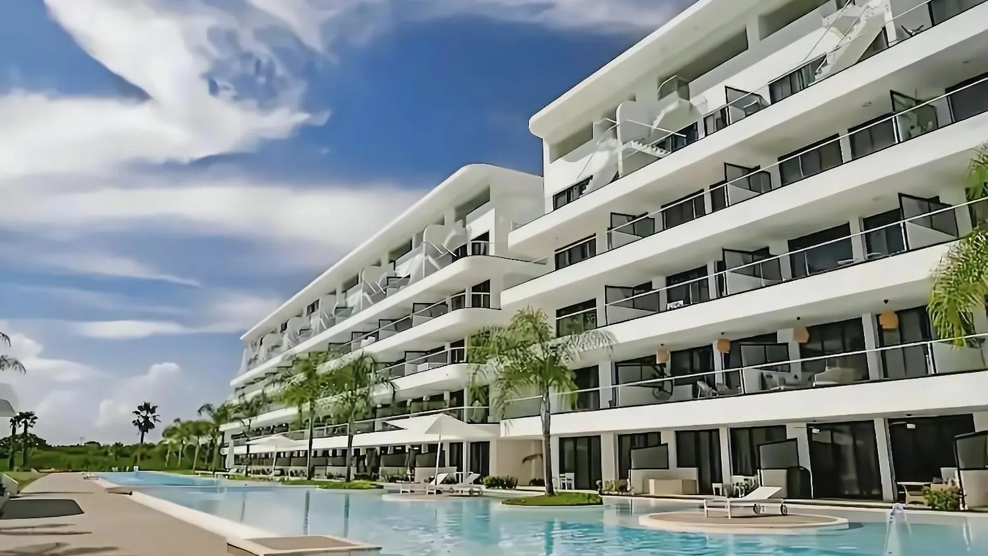 Appartement Cana Rock Star, Vista Al Campo De Golf Y Piscina C-303, B-400, B-506 Y B-502 - Desayuno Incluido Punta Cana
